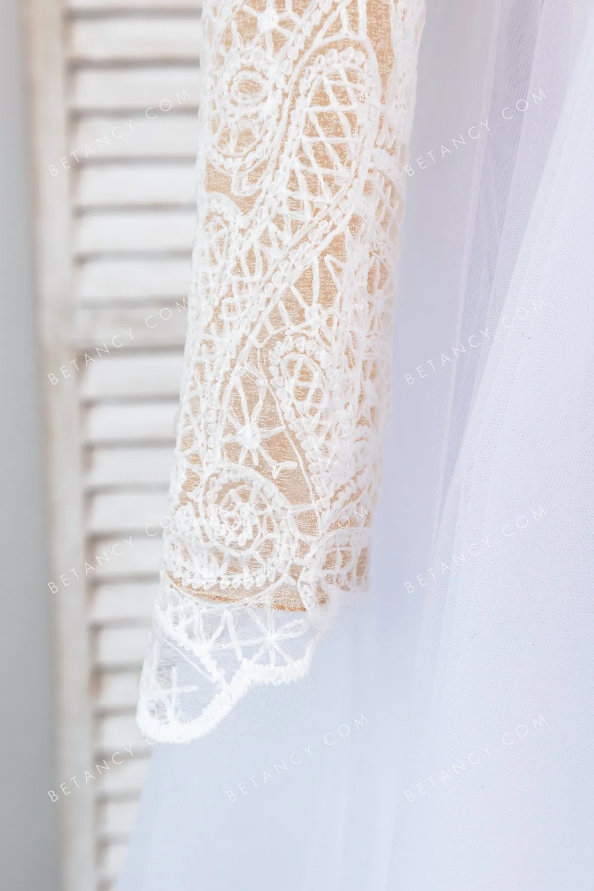 long sleeve details long sleeve details